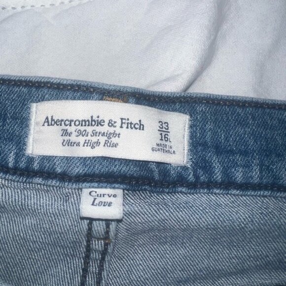 NWT Abercrombie the 90’s straight ultra high rise, curve love line, size 33L - Picture 6 of 8